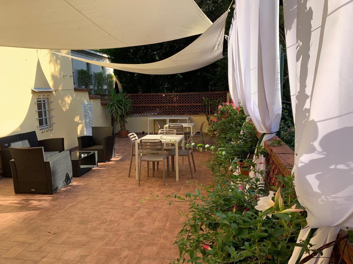 La Terrazza Di Via Elisa Bed & Breakfast Lucca Eksteriør bilde