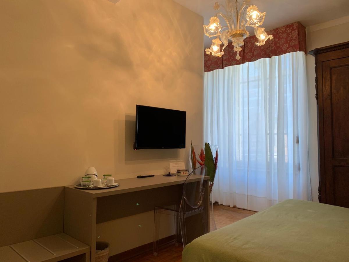 La Terrazza Di Via Elisa Bed & Breakfast Lucca Eksteriør bilde