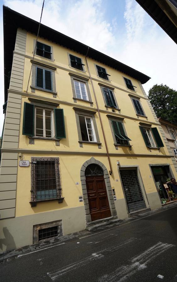 La Terrazza Di Via Elisa Bed & Breakfast Lucca Eksteriør bilde