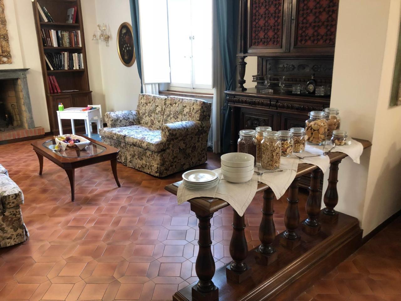 La Terrazza Di Via Elisa Bed & Breakfast Lucca Eksteriør bilde